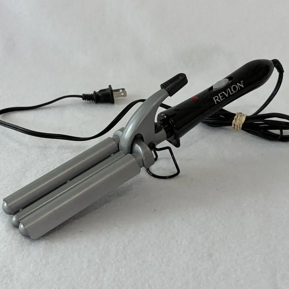 Revlon Helen of Troy 3 Barrel Curling Iron Hair Deep Waver Crimper Wave Tool